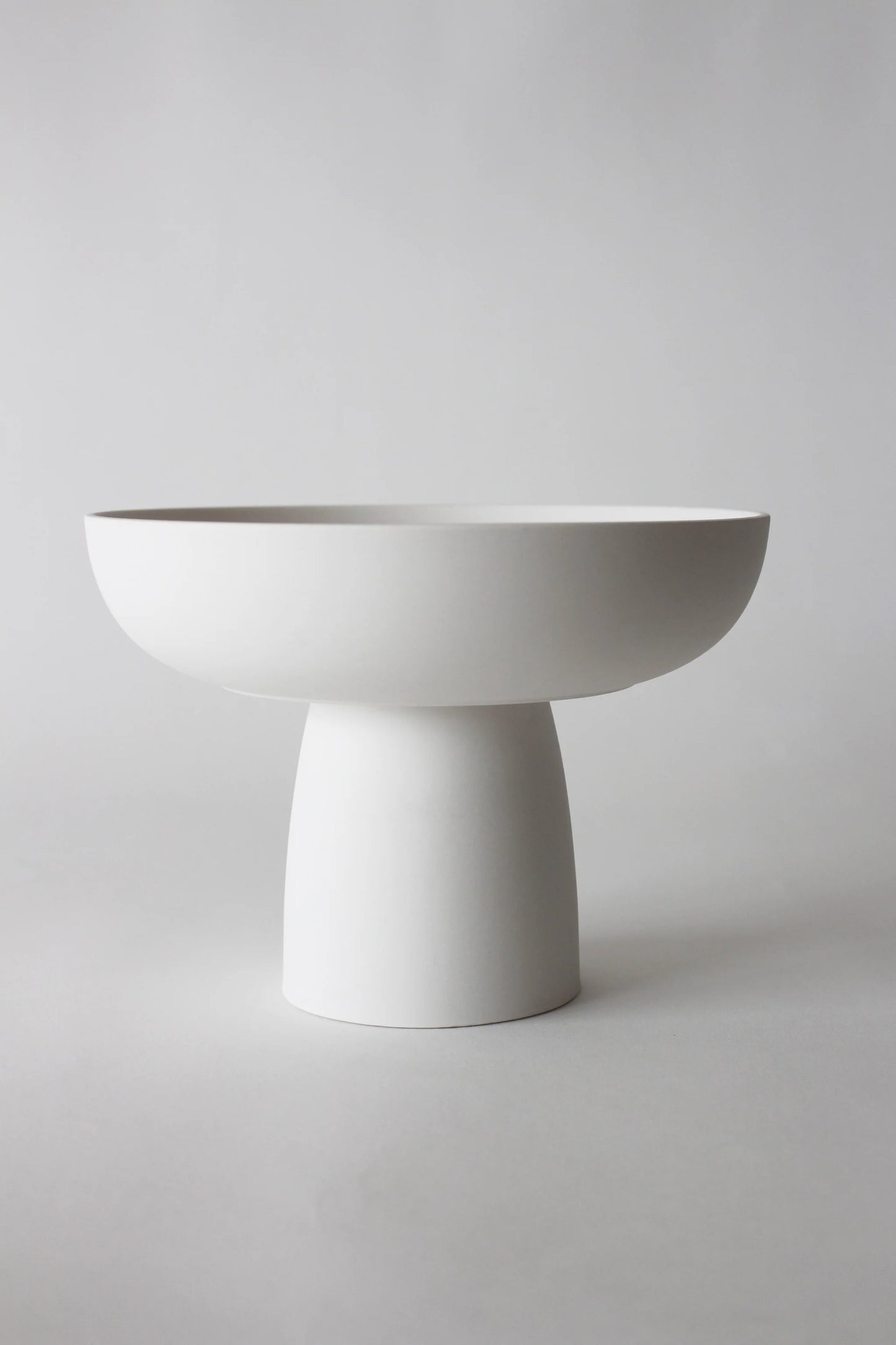 Charlotte Porcelain Pedestal