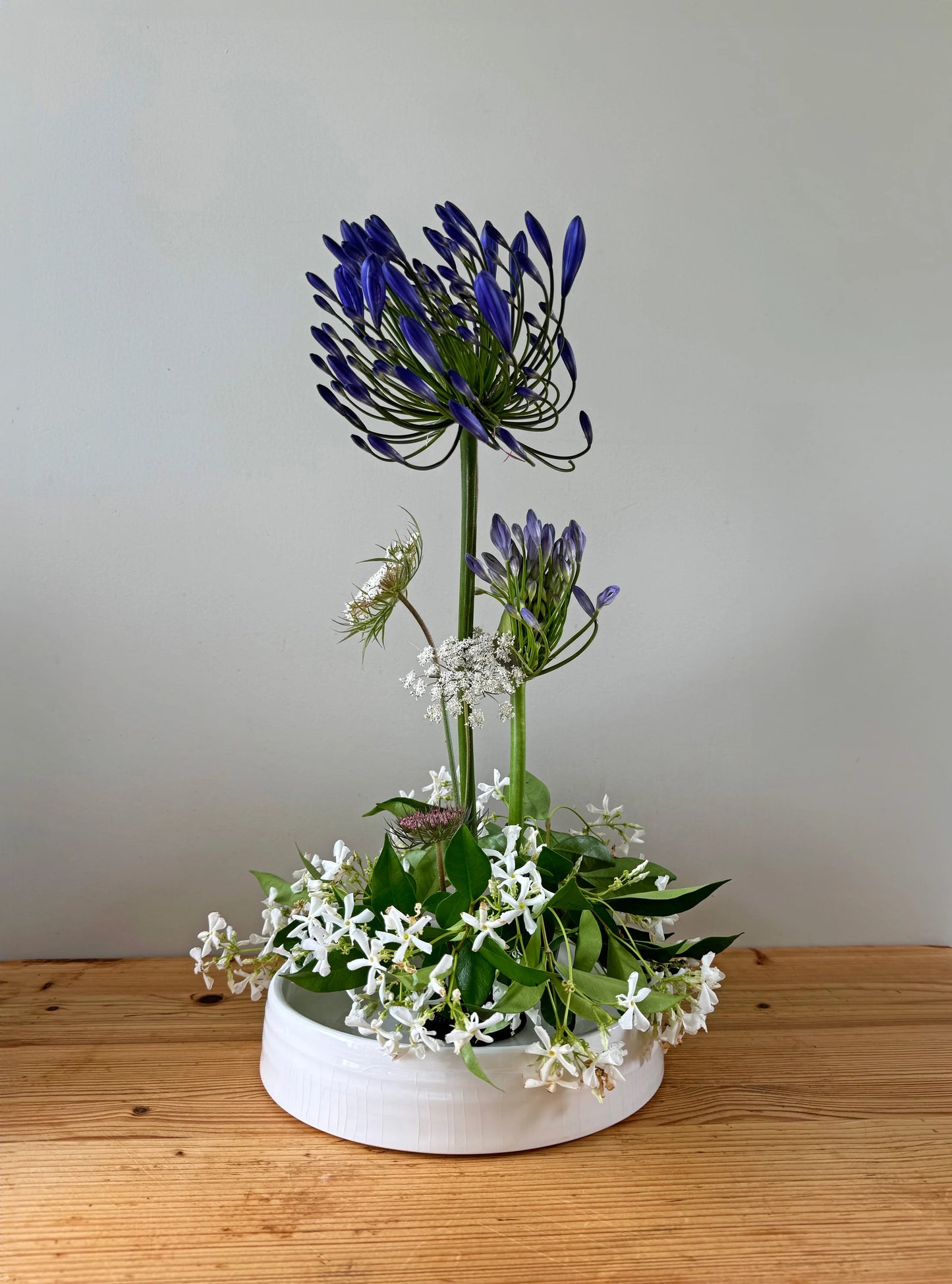 Kenzan Flower Spike with fresh flowers