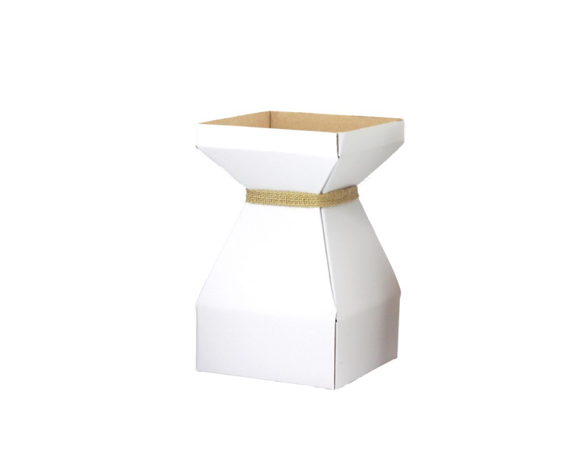 P-White Transport Vase Small (4 M & L BQ's)
