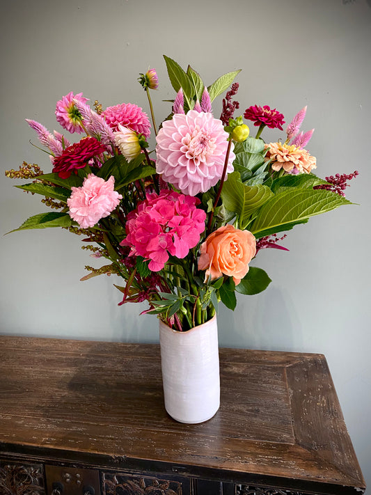 Rosada – Fresh Flower Arrangement