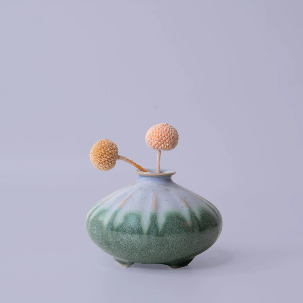 Shelly Vase