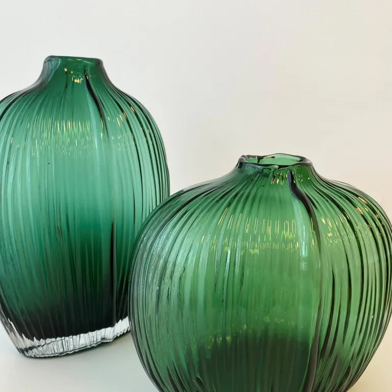 Shoulder Vase